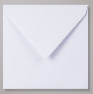 Kuverter, 50 stk. 14x14 cm med flap lukning.